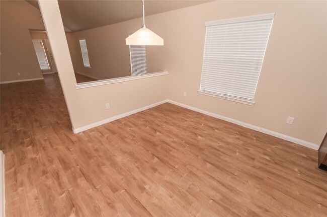 2407 Gibbs Bend Ct