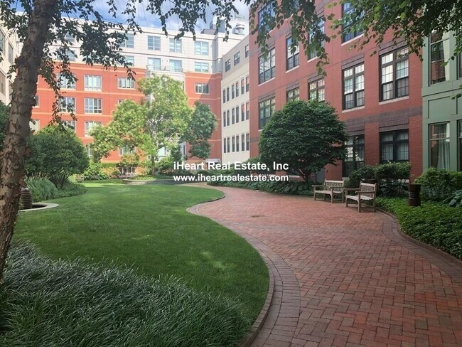 Photo - 150 Cambridge St