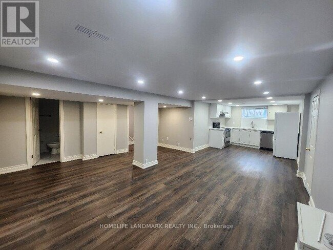 Photo - 2042 Constance Dr