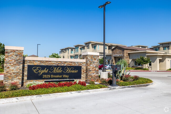 Building Photo - Eight Mile House Apartments