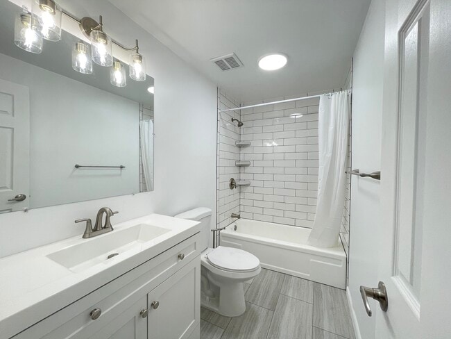 Photo - 271 Autumn Chapel Way