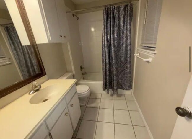 Photo - Well-maintained 3-bedroom, 2-bath home