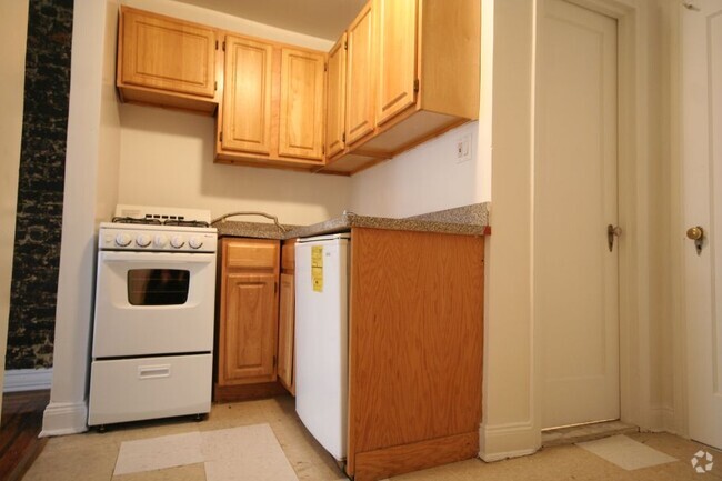 Building Photo - 128 St Marks Pl Unit 3a Rental