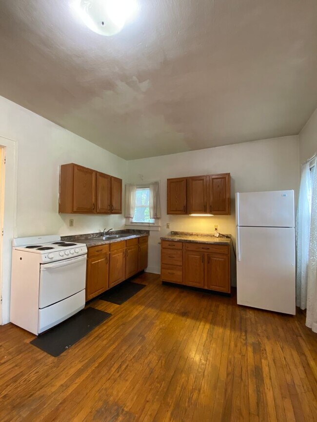 Photo - 304 W Cleveland Ave Unit Apt C