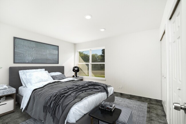 Dellview Crossing Apartments
