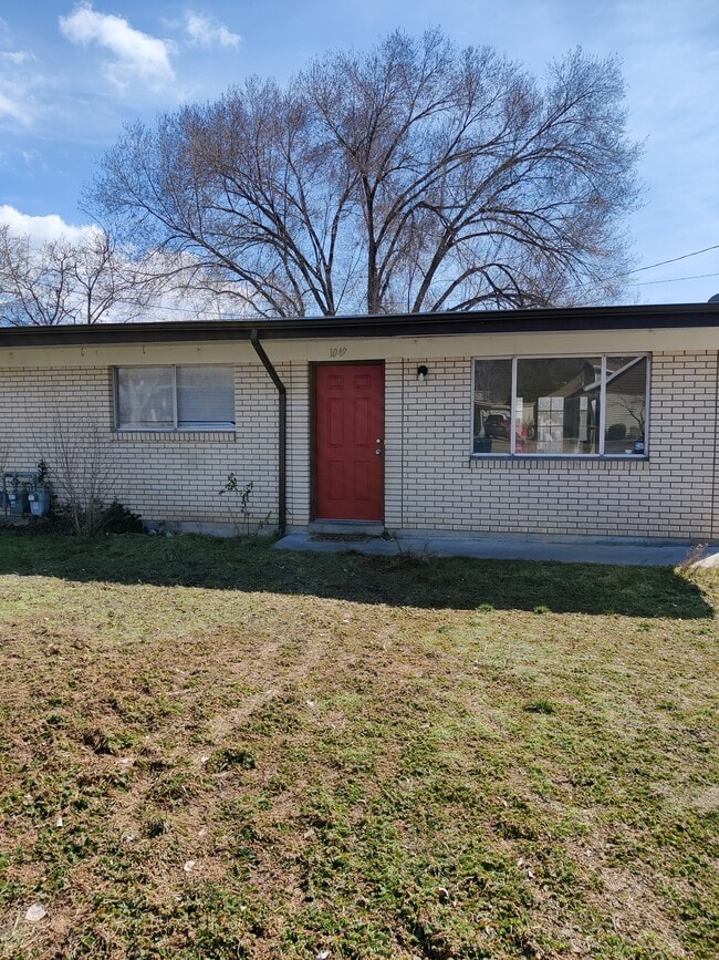 Photo - 1049 W 2100 N Townhome