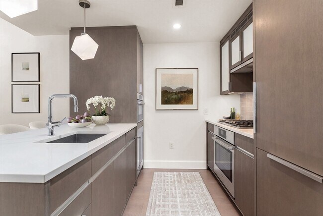 Photo - 100 Lovejoy Wharf Unit 5N