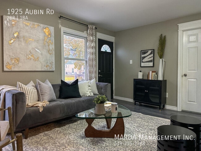 Photo - CHARMING 2 BED/1 BATH BUNGALOW - EAST SIDE + UTILITIES $500 OFF RENT!