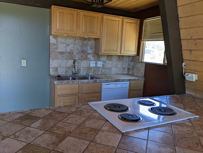 Photo - 24451 Willow Pass Dr