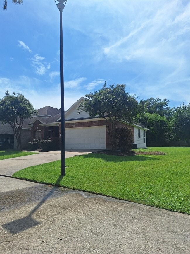 Photo - 153 Snug Harbor Dr