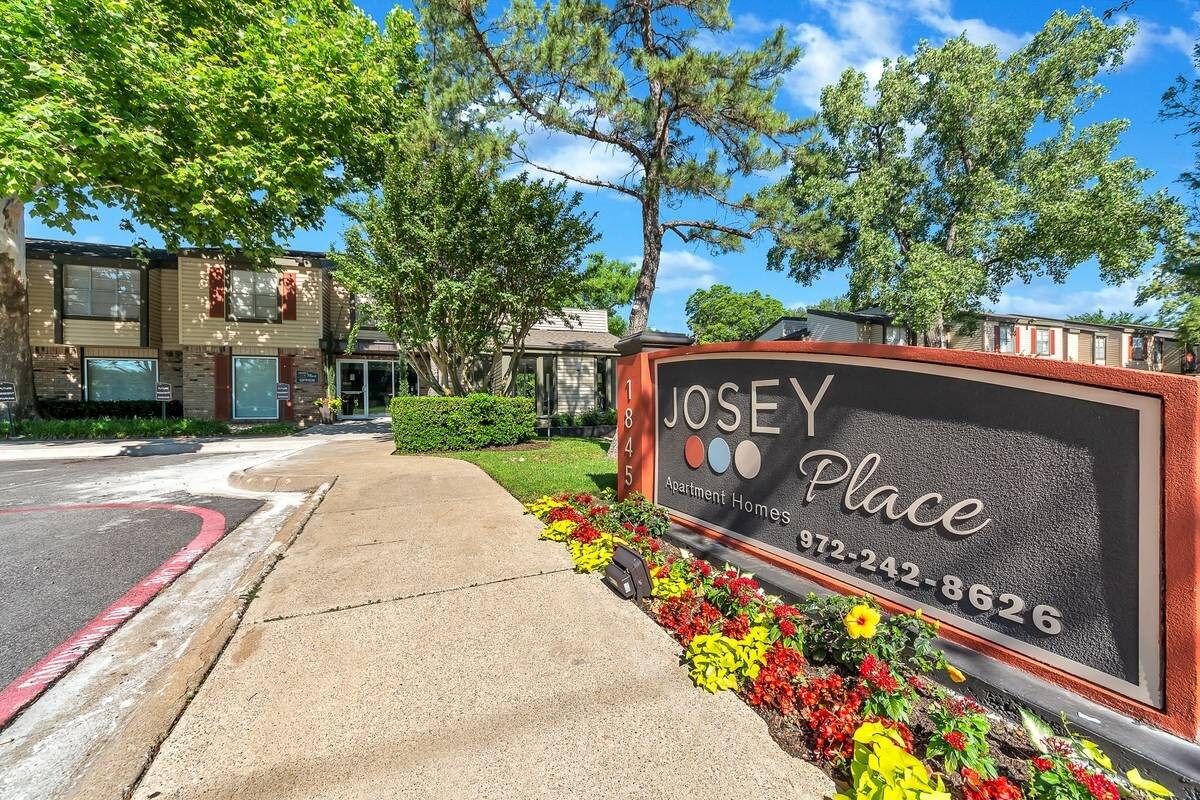 Josey Place Apartments For Rent In Carrollton Tx Forrent Com