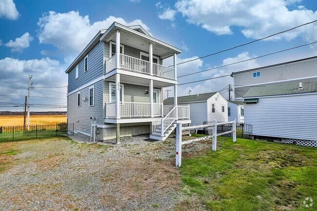 Building Photo - 401 Ocean Blvd Rental