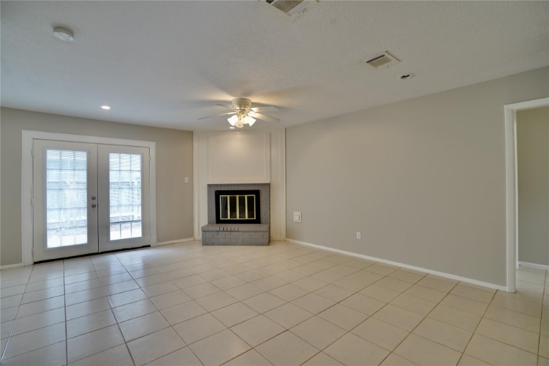Photo - 10811 Sugar Hill Dr