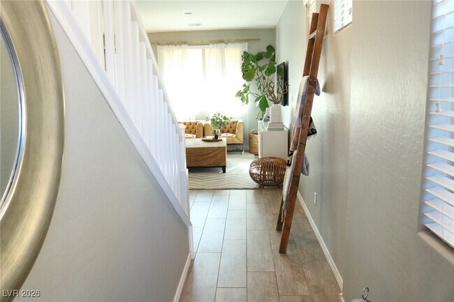 Photo - 12457 Loggeta Way