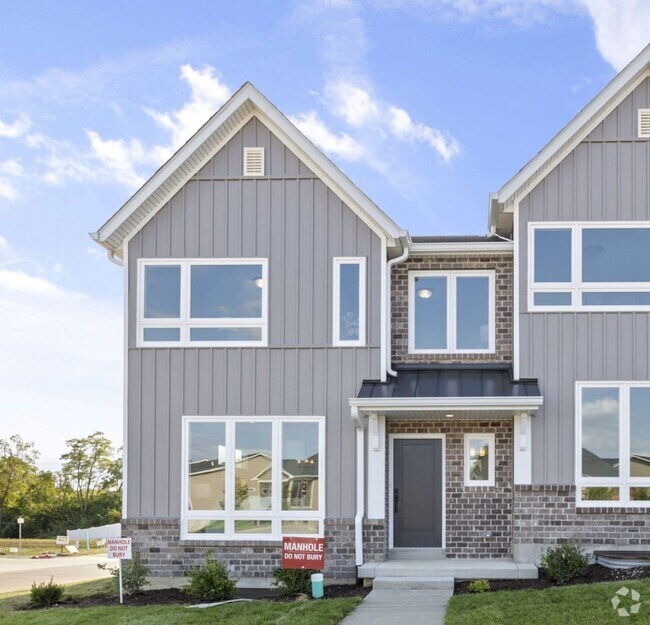 Huntleigh Estates Nearby Townhomes for Rent Saint Peters MO 1