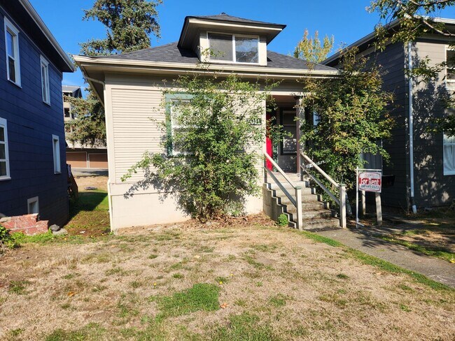 Building Photo - 1011 Billy Frank Jr. St Unit A101