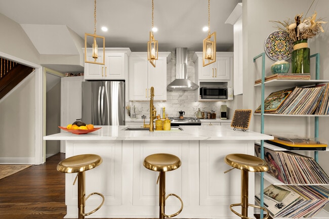 Photo - 2124 N Capitol St NW