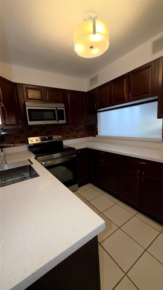 Photo - 14910 SW 82nd Terrace Unit 15-103