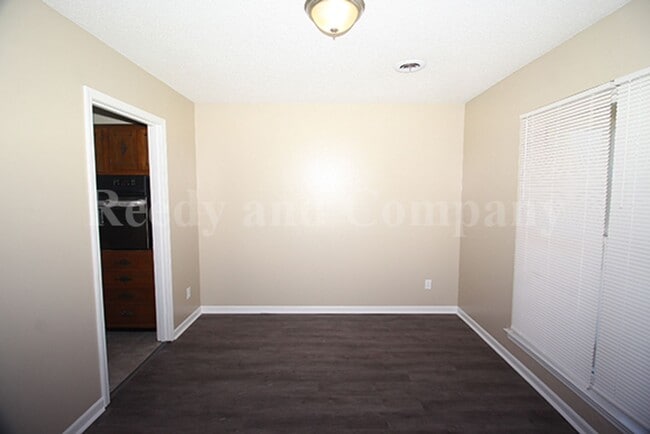 Photo - 5901 Tishomingo Dr