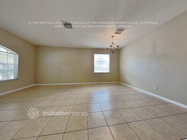 Photo - 6938 Gray Catbird Loop