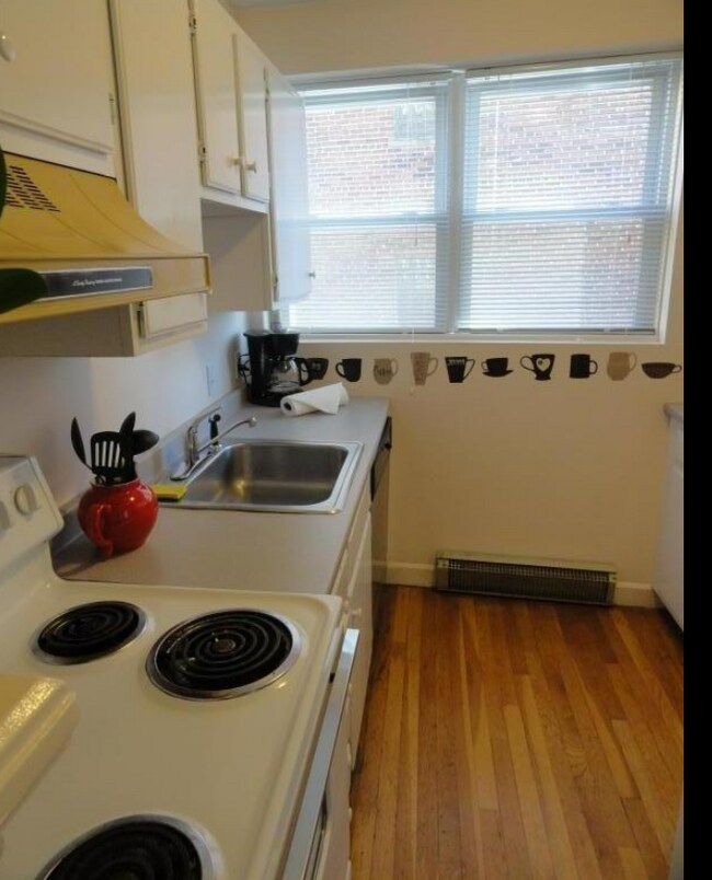 Photo - 400 Highland Ave