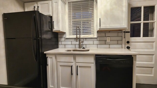 Photo - 1026 Sanford Ave