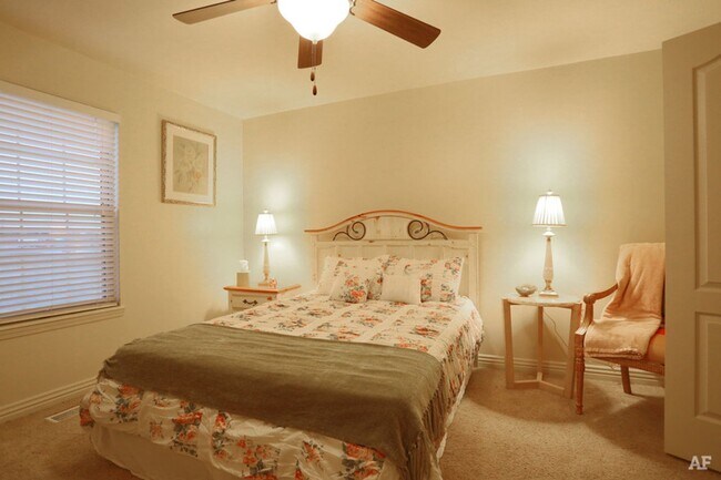 Photo - Jenne Hill Townhomes & Seasons Brook Estates