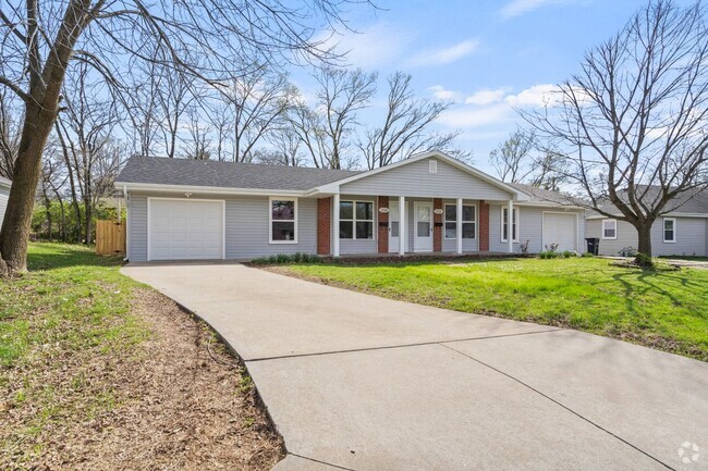 Building Photo - 2700 Braemore Rd Rental