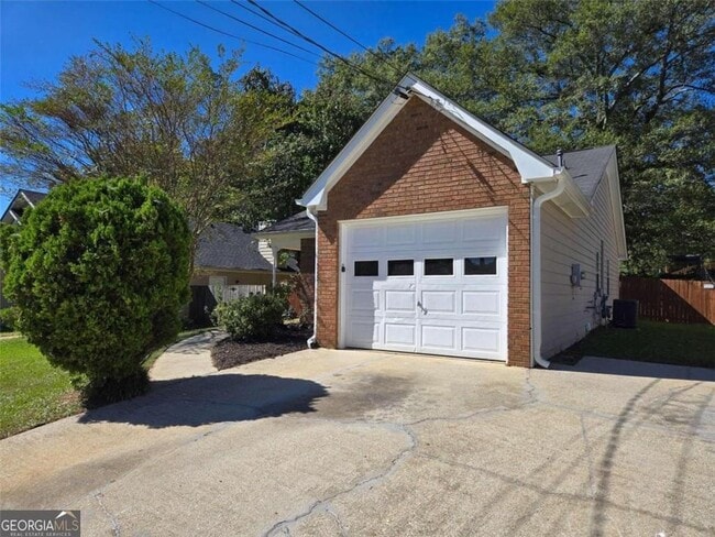 Photo - 8087 Fieldstream Way