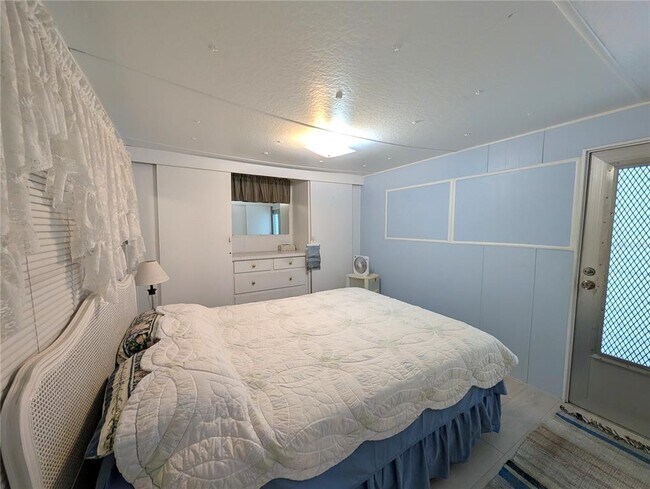 Photo - 1702 Olympia Fields St