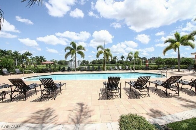 Photo - 1810 Florida Club Cir Unidad 1204 Rental