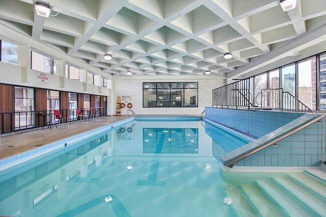 Photo - Samuel Holland Apartments