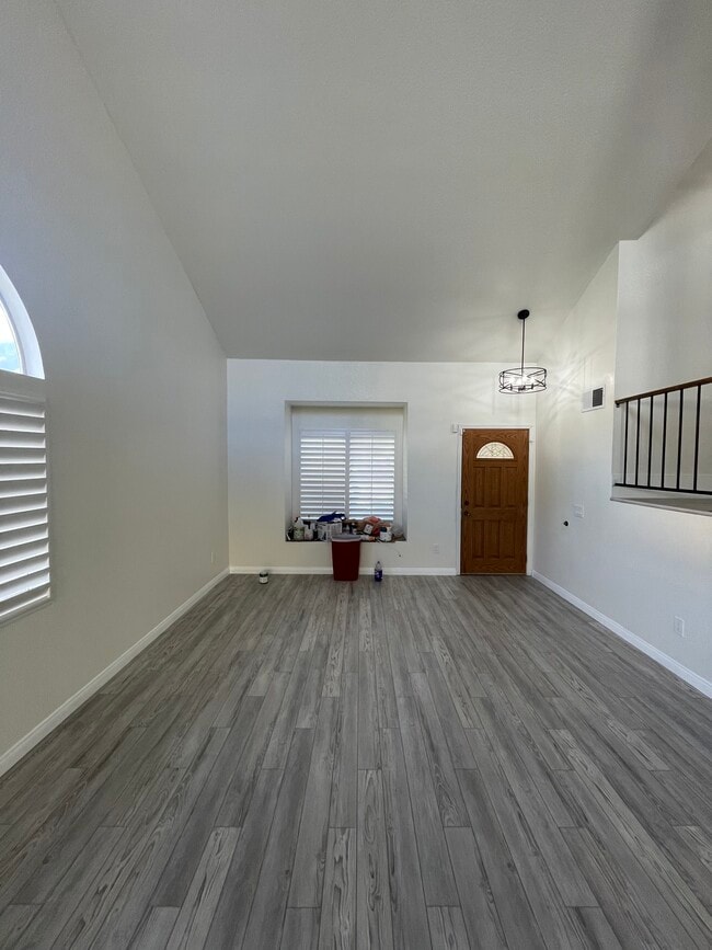 Photo - 6310 N Wisteria Ave