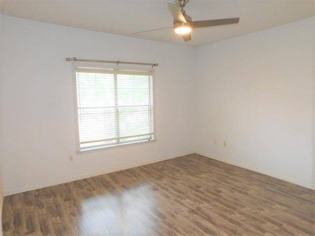 Photo - 2700 Pine Tree Rd NE Unit 2303