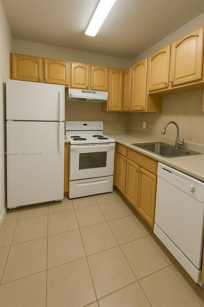 Photo - 2775 Taft St Unit 307