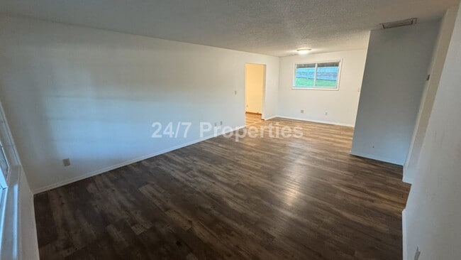 Photo - Adorable Ranch Style Home - Milwaukie