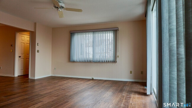 Photo - 328 Navajo Loop