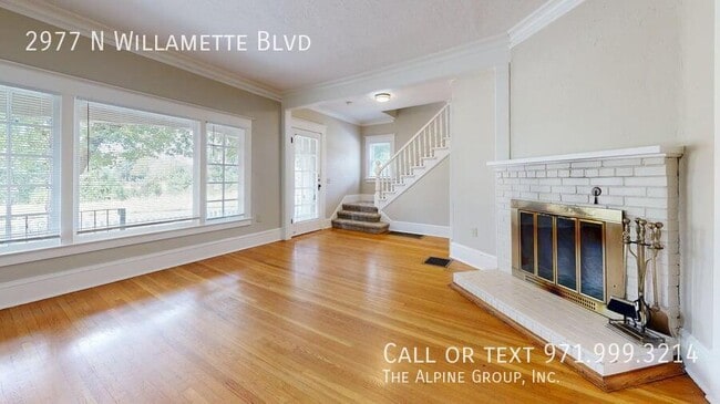 Building Photo - 2977 N Willamette Blvd Rental