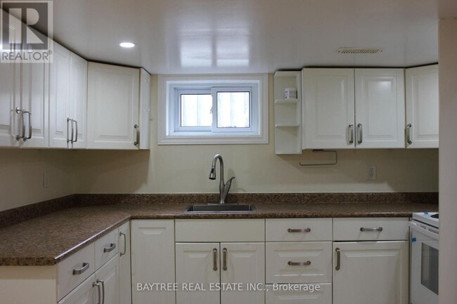 Photo - 226 Beechy Dr