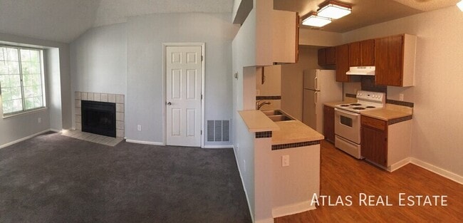 Photo - 862 S Uravan Ct Unit D