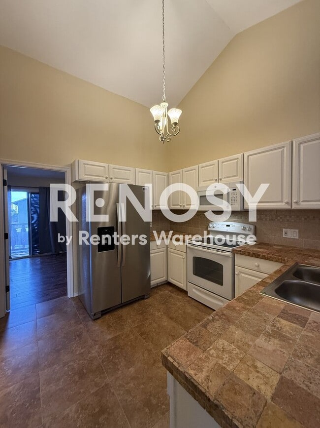 Photo - 8111 W Wacker Rd