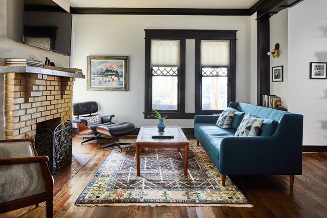 Building Photo - 1623 11th Pl S Unit ID1019285P