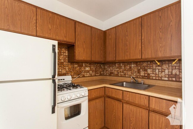 Photo - 739 W Belmont Ave Condo Unit 514