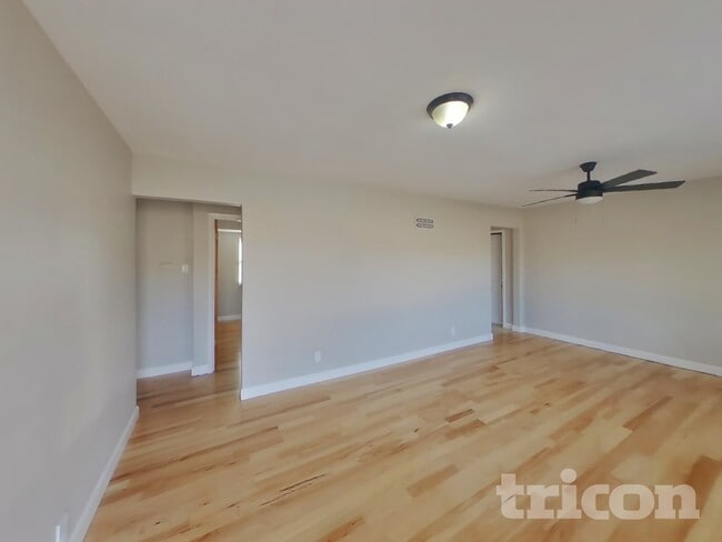 Photo - 10934 Vargas Dr