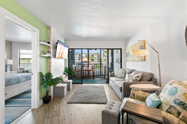 Photo - 1011 Anglers Cove Unidad FL1-ID1325574P