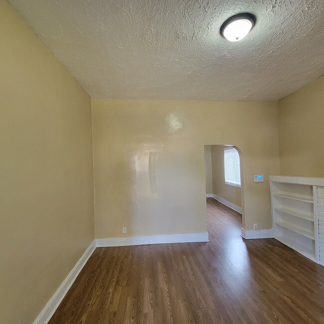 Photo - Spacious 3 bedroom