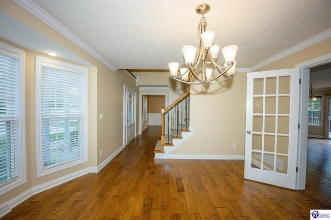 Photo - 114 W Mandarin Ct