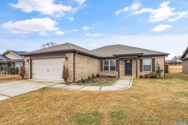 Building Photo - 111 Clayton Mance Rd