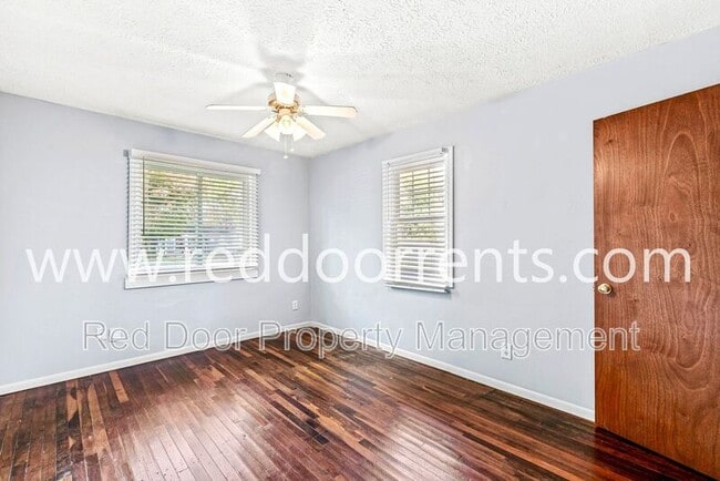 Photo - 1449 S Leland Ave