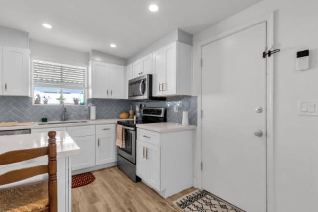 Building Photo - 4712 N 27th Ave Rental